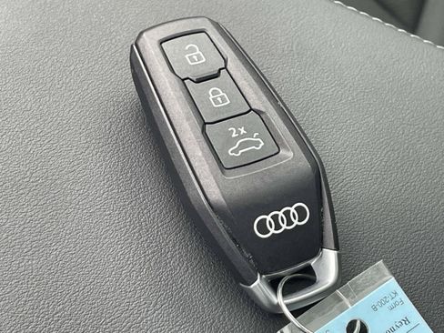Certified 2025 Audi Q5 Premium Plus w/ Premium Plus AWD/4WD image 4