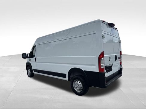 Used 2021 RAM ProMaster 2500 w/ Convenience Group FWD image 5