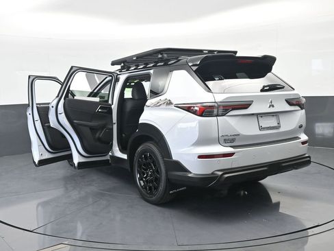 New 2026 Mitsubishi Outlander Trail Edition image 84