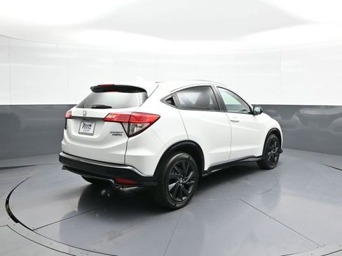 Certified 2022 Honda HR-V Sport image 6