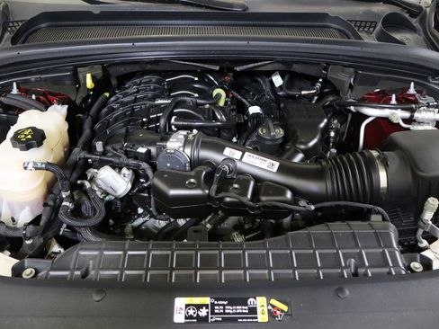 Used 2023 Jeep Grand Cherokee Limited image 15