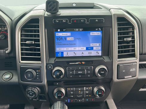 Used 2018 Ford F150 Raptor w/ Equipment Group 802A Luxury AWD/4WD image 13