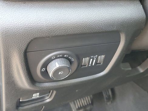 Used 2021 Jeep Grand Cherokee L Limited image 16