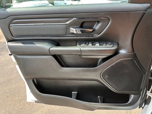 Used 2023 RAM 1500 Big Horn AWD/4WD image 18
