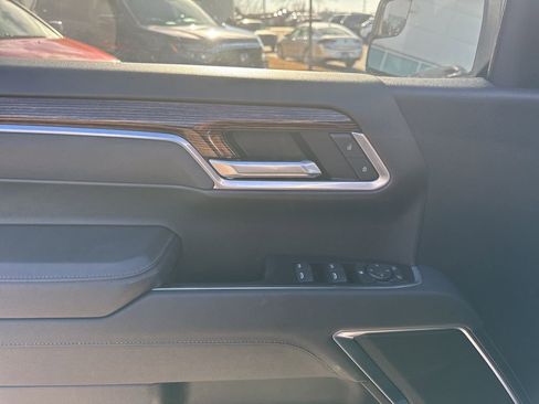 New 2025 GMC Sierra 1500 SLE w/ Preferred Package image 12