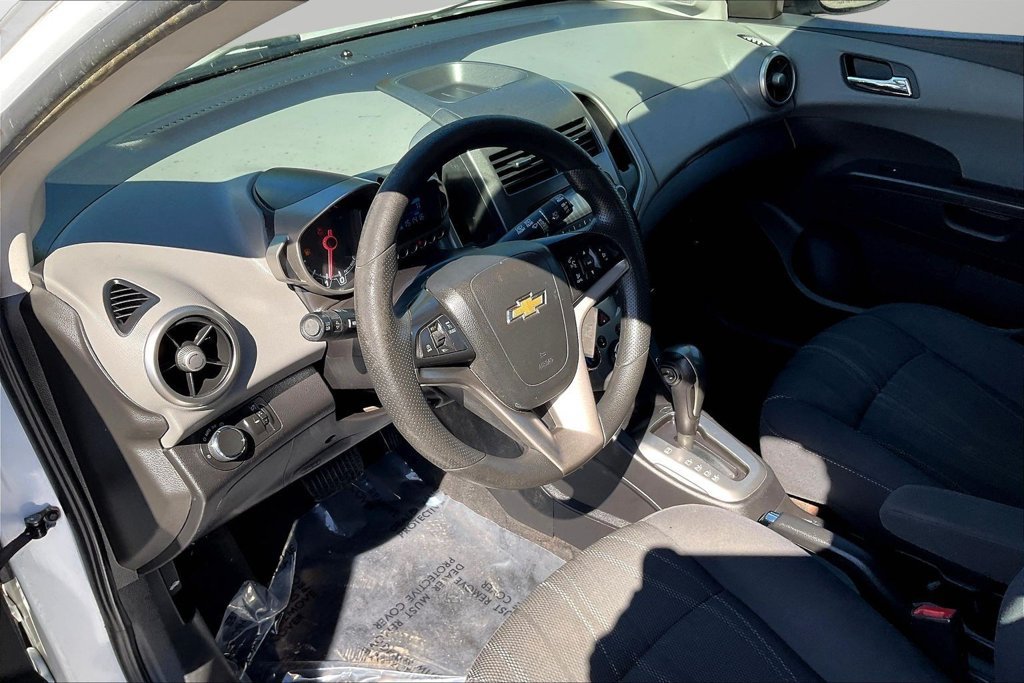 Used 2015 Chevrolet Sonic LT FWD image 16