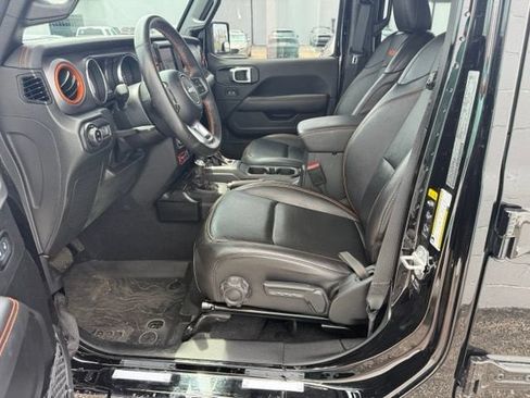 Used 2022 Jeep Gladiator Mojave w/ LED Lighting Group AWD/4WD image 33