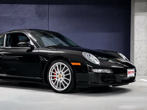 Used 2006 Porsche 911 Carrera S RWD image 35