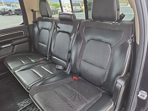 Used 2019 RAM 1500 Laramie AWD/4WD image 43