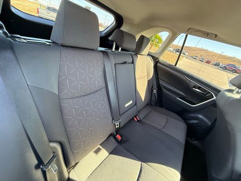 Used 2019 Toyota RAV4 XLE image 16