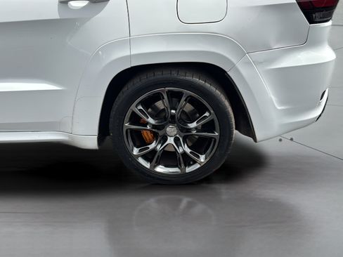 Used 2014 Jeep Grand Cherokee SRT w/ Trailer Tow Group IV AWD/4WD image 37