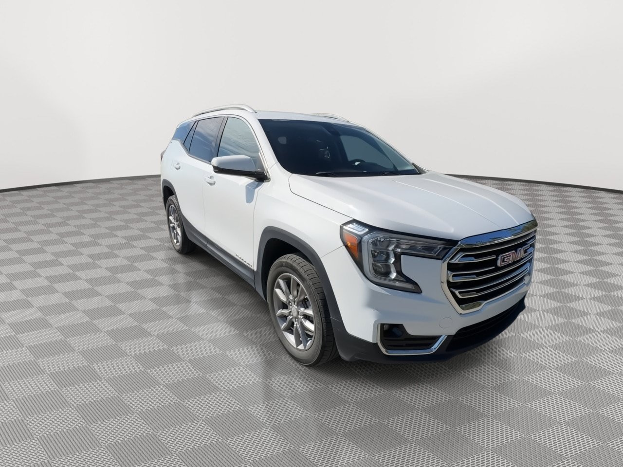 Used 2023 GMC Terrain SLT AWD/4WD image 2