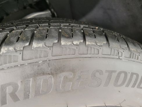 Certified 2025 GMC Yukon XL Denali image 5