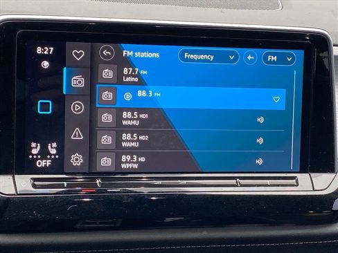 Certified 2024 Volkswagen Atlas Cross Sport SE image 9