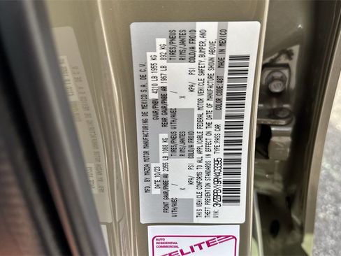 Certified 2024 MAZDA MAZDA3 s image 61