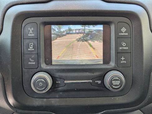Used 2020 Jeep Renegade Sport w/ Sport Appearance Group AWD/4WD image 13