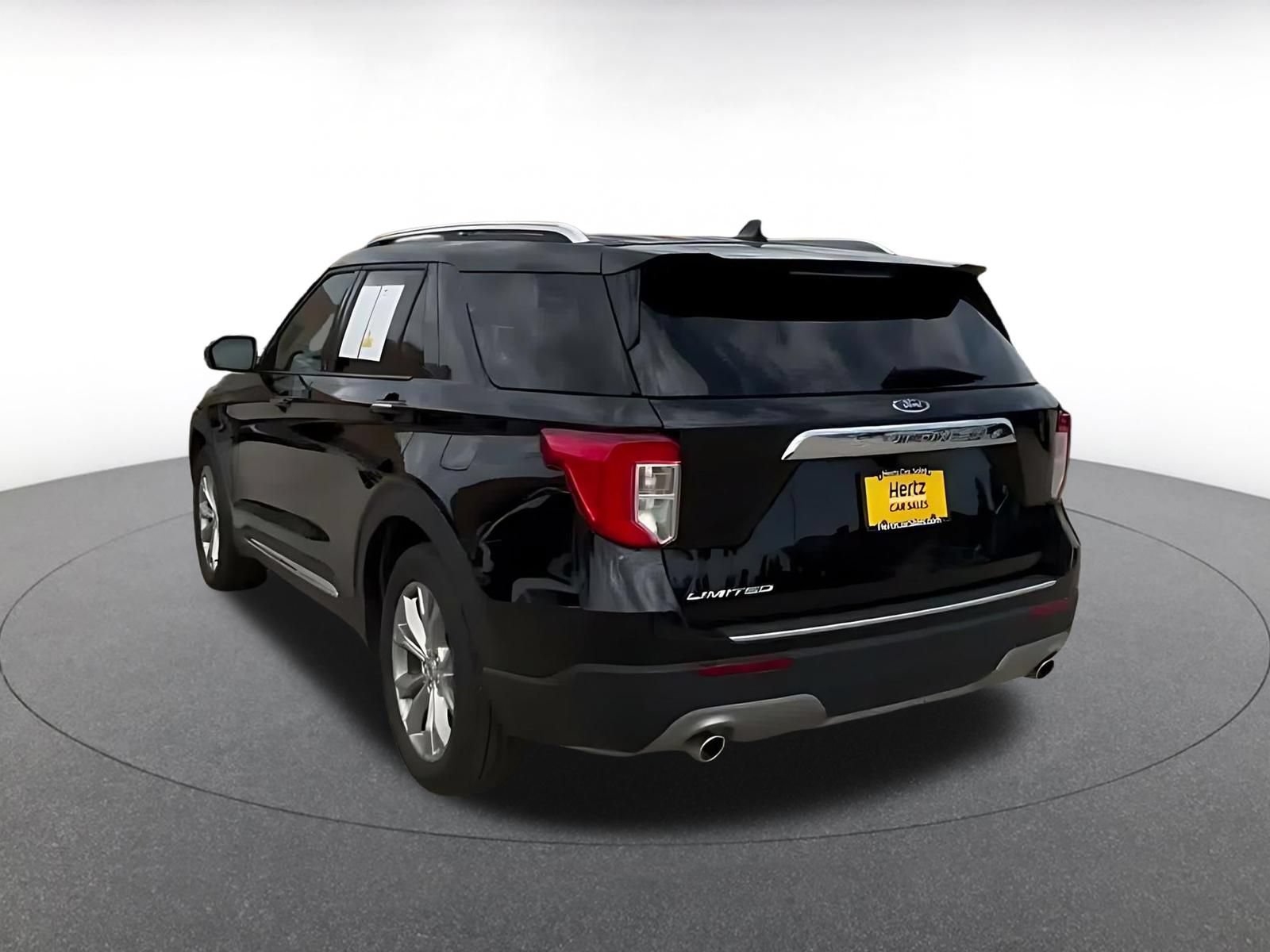 Used 2024 Ford Explorer Limited RWD image 10