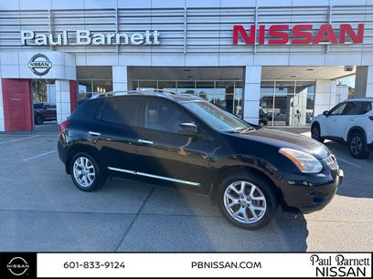 Used 2011 Nissan Rogue SV w/ SL Pkg