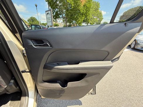 Used 2013 Chevrolet Equinox LT w/ Driver Convenience Package FWD image 18