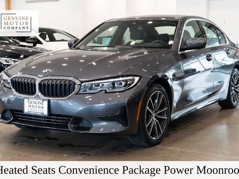 Used 2020 BMW 330i xDrive Sedan w/ Convenience Package AWD/4WD image 1