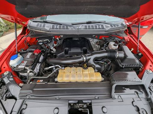 Used 2018 Ford F150 Lariat w/ Equipment Group 502A Luxury AWD/4WD image 31