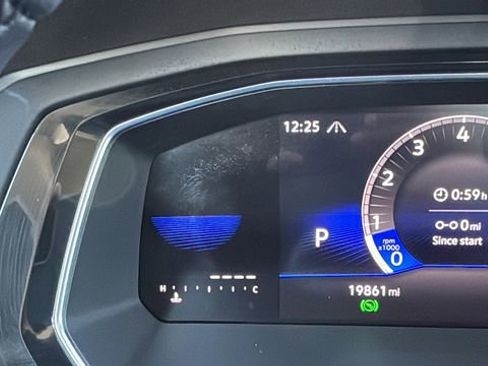 Used 2023 Volkswagen Jetta SE image 12