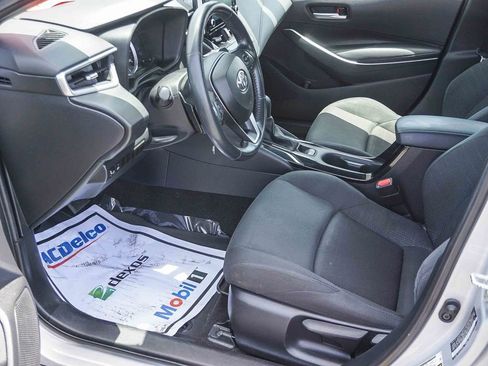 Used 2020 Toyota Corolla SE FWD image 17