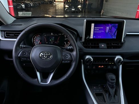 Used 2025 Toyota RAV4 XLE image 14