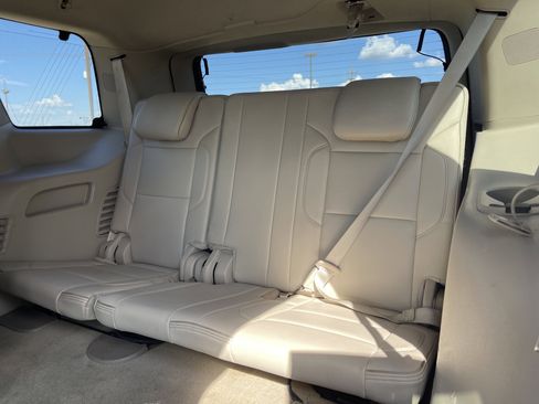 Used 2018 GMC Yukon Denali w/ Open Road Package image 40