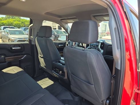 Used 2019 Chevrolet Silverado 1500 LT Trail Boss AWD/4WD image 36