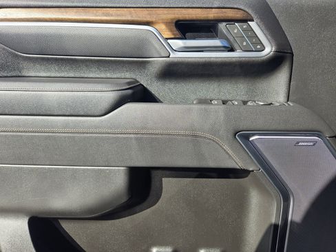 Used 2025 Chevrolet Silverado 2500 High Country w/ Midnight Edition image 27