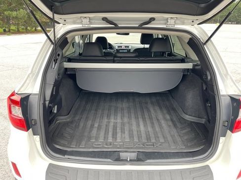 Used 2016 Subaru Outback 2.5i Limited AWD/4WD image 26
