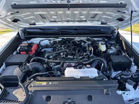 Certified 2025 Toyota 4Runner SR5 image 34