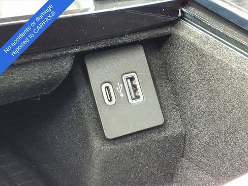 Used 2023 Lincoln Nautilus Reserve image 26