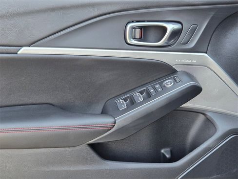 Used 2025 Acura Integra Type S image 11