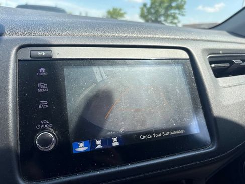 Used 2019 Honda HR-V EX image 25