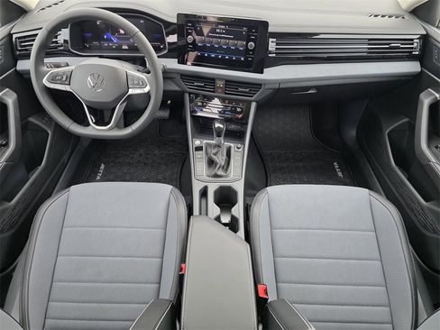 New 2026 Volkswagen Jetta SE image 18