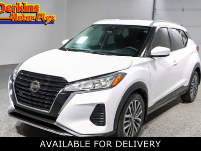 Used 2021 Nissan Kicks SV