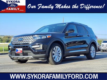 Used 2023 Ford Explorer Limited w/ Limited Technology Package