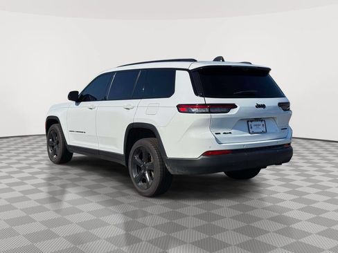 Used 2023 Jeep Grand Cherokee L Limited w/ Luxury Tech Group II AWD/4WD image 5