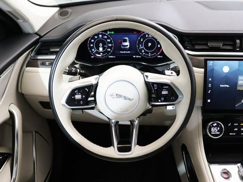 Used 2021 Jaguar F-PACE S image 16