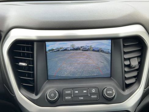 Used 2019 GMC Acadia SLT w/ LPO, Floor Liner Package AWD/4WD image 32