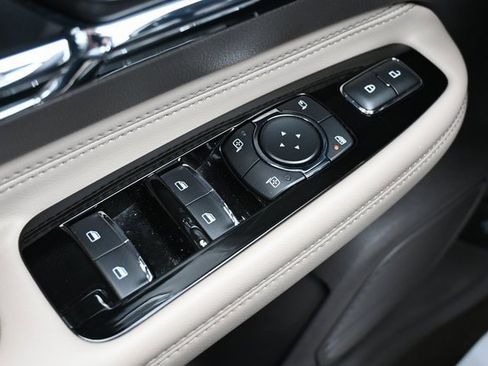 Used 2022 Lincoln Corsair Reserve w/ Equipment Group 201A image 41