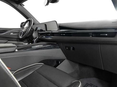 Used 2021 Cadillac Escalade Sport image 28