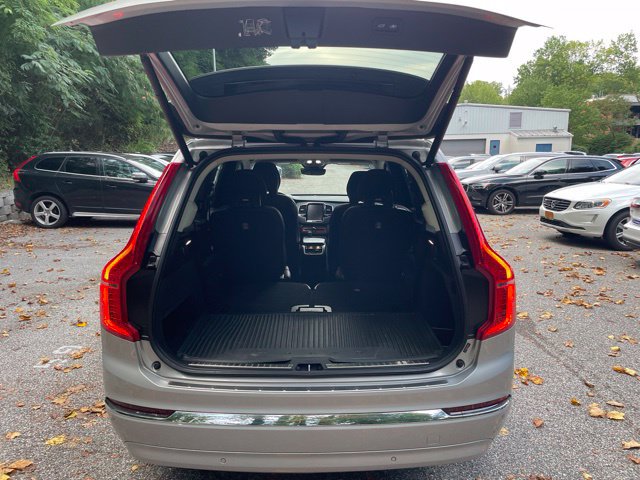Certified 2023 Volvo XC90 B6 Plus w/ Protection Package Premier AWD/4WD image 17