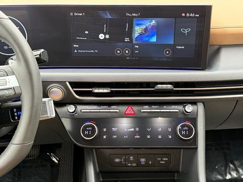 Certified 2025 Hyundai Sonata Limited FWD image 13