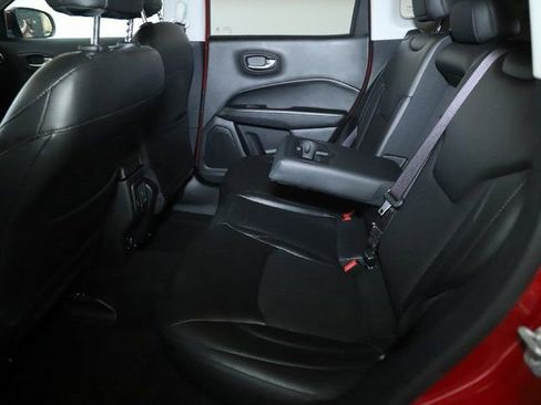 Used 2018 Jeep Compass Latitude w/ Popular Equipment Group image 14