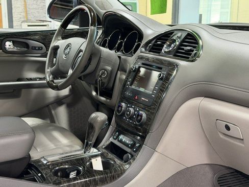 Used 2014 Buick Enclave Leather w/ Trailering Provision Package FWD image 10