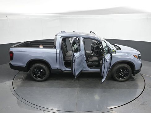 New 2026 Honda Ridgeline Black Edition image 47