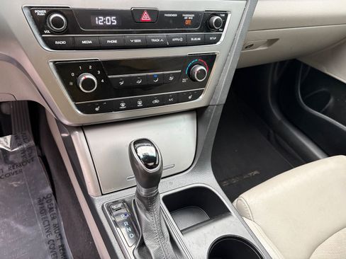 Used 2016 Hyundai Sonata Sport w/ Option Group 1V FWD image 25